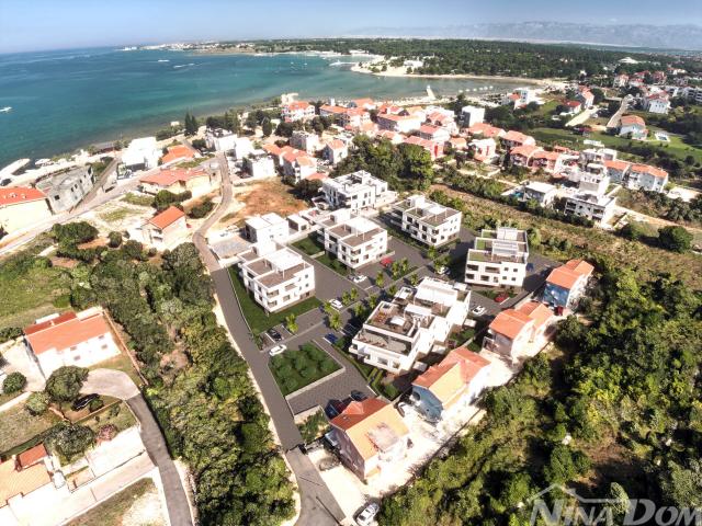 Moderan apartman s vrtom uz more-Hrvatska – Zadarska rivijera prevedi