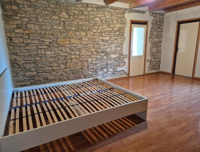 Marčana – samostojeća kamena kuća s velikim potencijalom