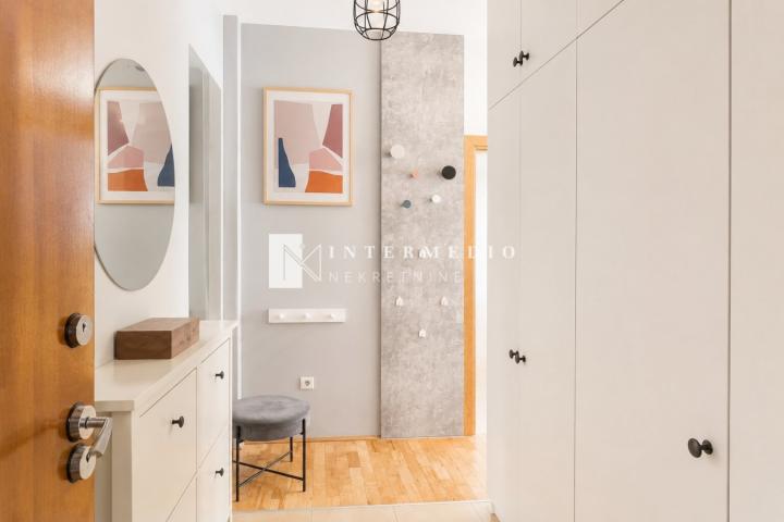 Modern One-Bedroom Apartment for Sale in Herceg Novi – Topla 1, 200m from the Se