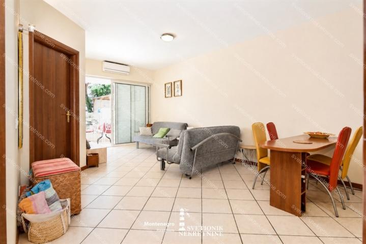 Savina – One-bedroom apartment 46m² with sea view and pool