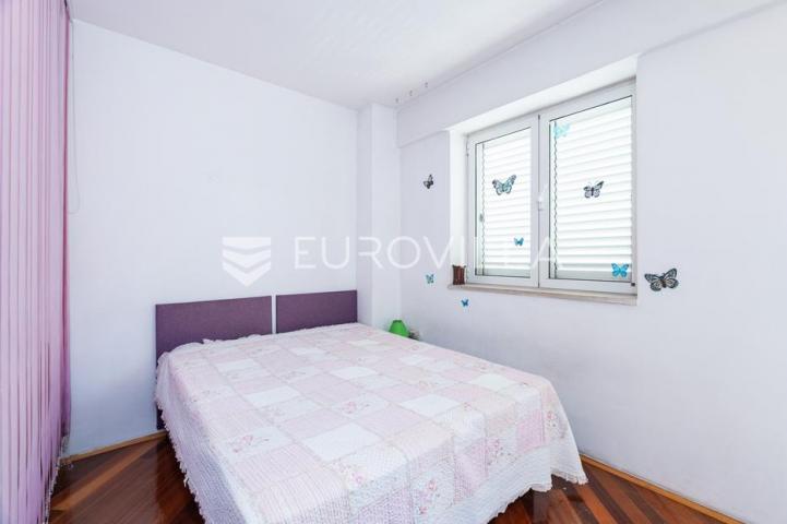 Dubrovnik, stan u poslovnom središtu grada