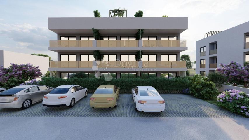 Investicijska prilika-građevinska dozvola 50m od pješčane plaže