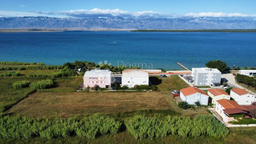 Investicijska prilika-građevinska dozvola 50m od pješčane plaže