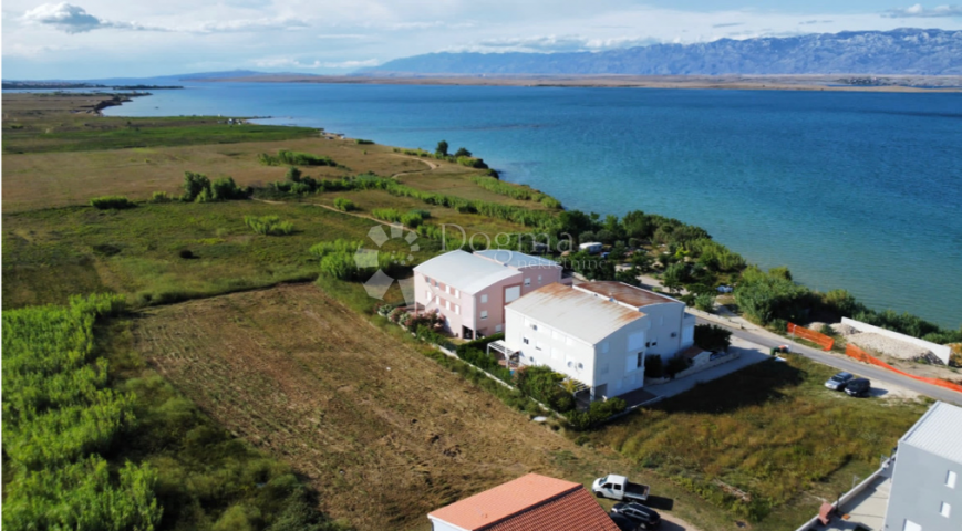 Investicijska prilika-građevinska dozvola 50m od pješčane plaže