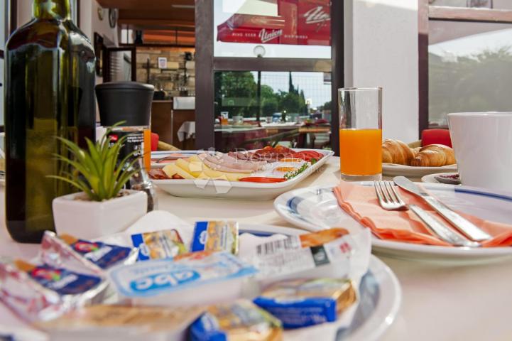 NAJAM - Ekskluzivna poslovno-stambena kuća 5 km od Rovinja – Rovinjsko selo, Istra