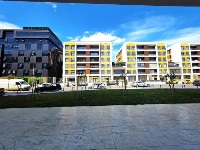 Poslovni prostor, 350m2, Central point, Podgorica