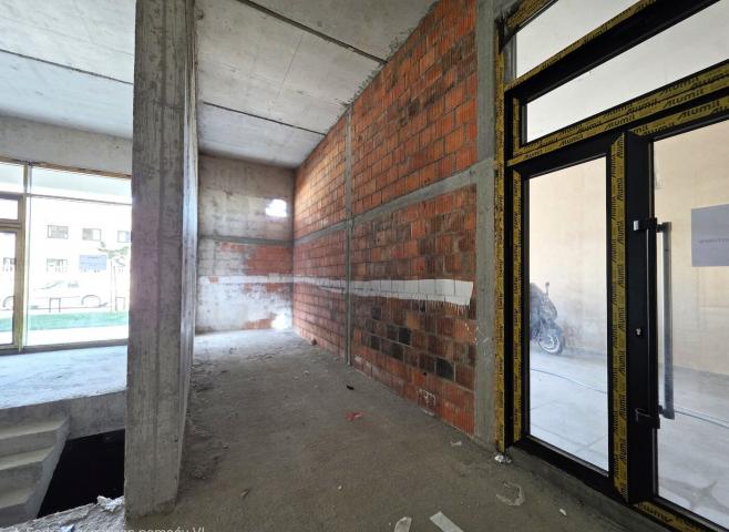 Poslovni prostor, 350m2, Central point, Podgorica