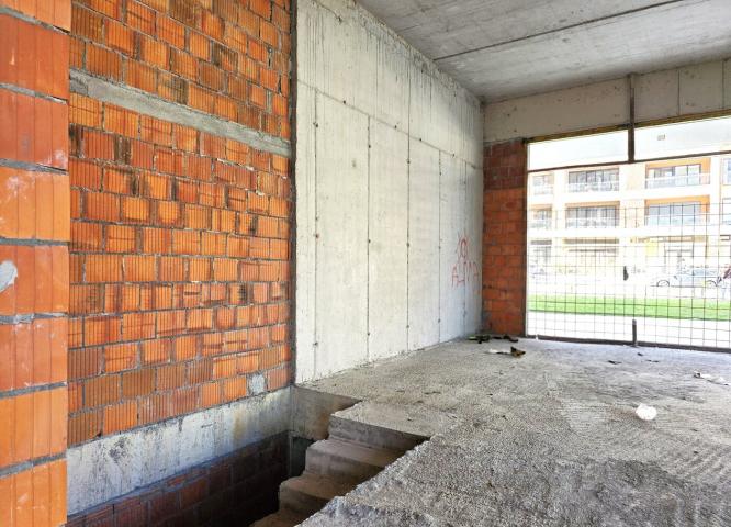 Poslovni prostor, 350m2, Central point, Podgorica