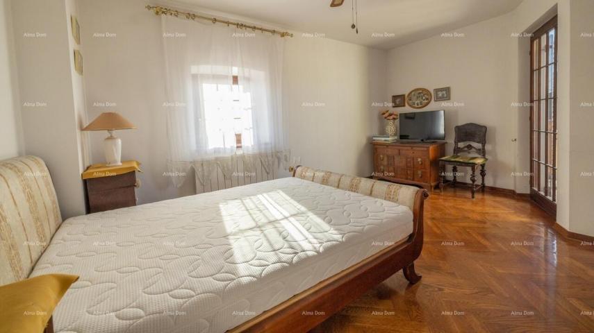 Kuća BRTONIGLA, VISOKOKVALITETNA KUĆA