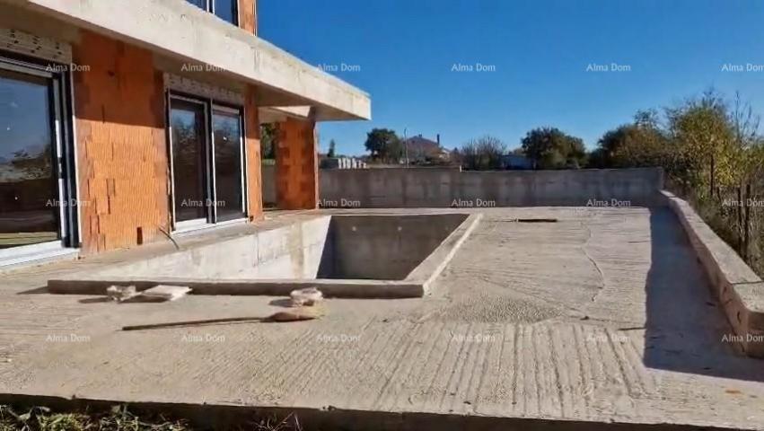 Kuća Kanfanar, moderna kuća u Roh-bau fazi