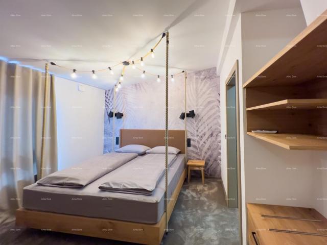 Poslovni prostor Potpuno nov bed and breakfast u centru Pule!