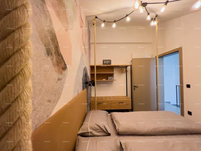 Poslovni prostor Potpuno nov bed and breakfast u centru Pule!