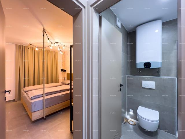 Poslovni prostor Potpuno nov bed and breakfast u centru Pule!