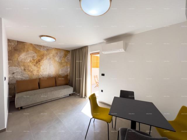 Poslovni prostor Potpuno nov bed and breakfast u centru Pule!