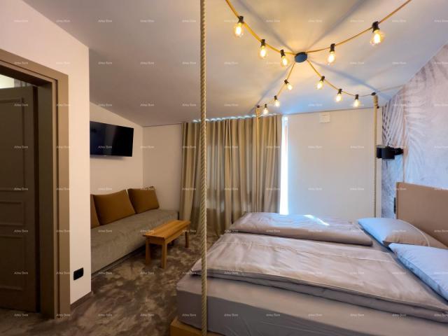 Poslovni prostor Potpuno nov bed and breakfast u centru Pule!