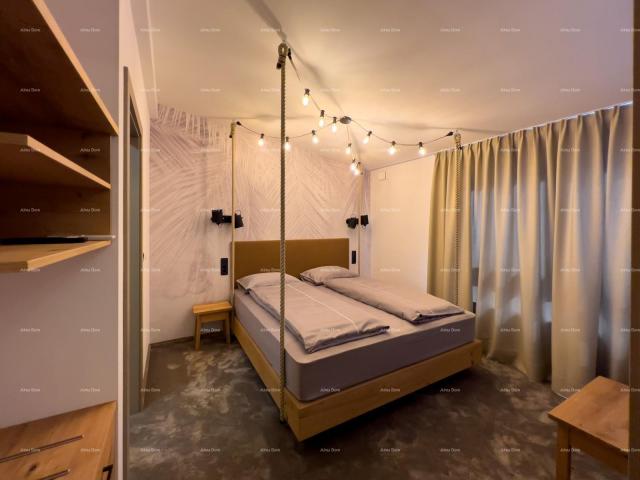 Poslovni prostor Potpuno nov bed and breakfast u centru Pule!