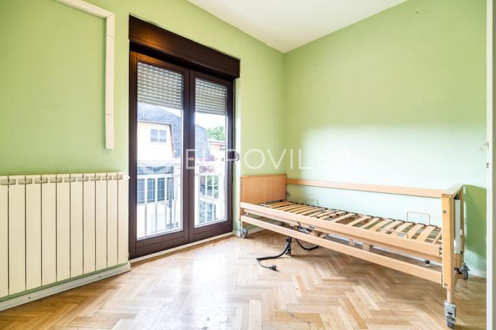 Remete, objekt 1.050 m², idealan za vrtić/dom
