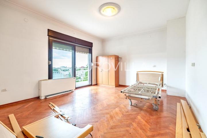 Remete, objekt 1.050 m², idealan za vrtić/dom