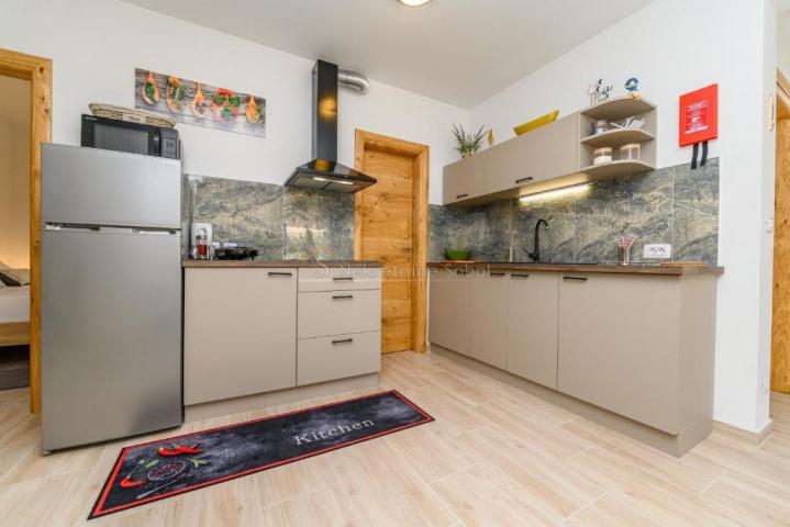 Miholašćica, Otok Cres - Kuća, 200 m2