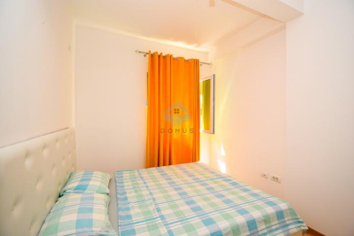 Dvosoban stan 75m2 + parking, Ljubović - Podgorica