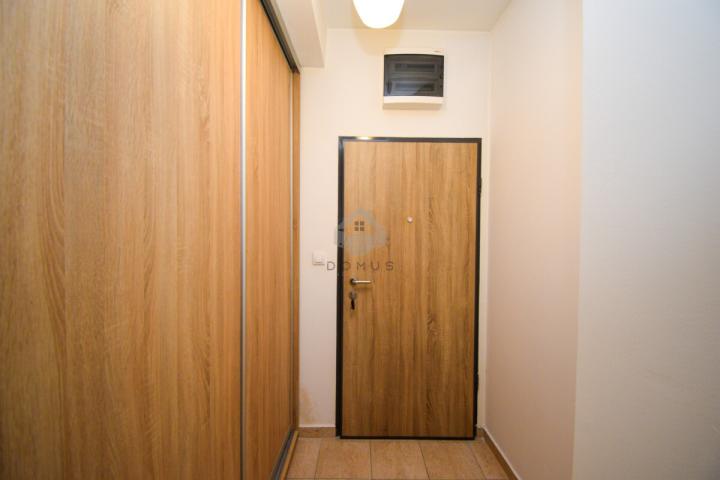 Dvosoban stan 75m2 + parking, Ljubović - Podgorica