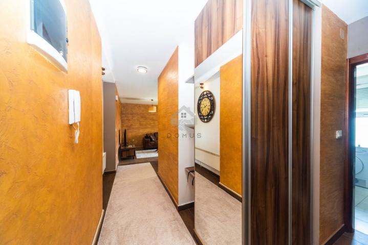 Dvosoban namješten stan 65m2, Centar - Podgorica