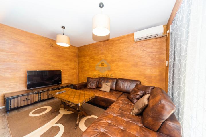 Dvosoban namješten stan 65m2, Centar - Podgorica