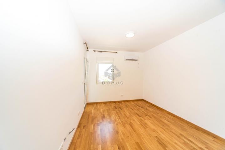 Jednosoban stan 43m2 + garaža, Zagorič - Podgorica