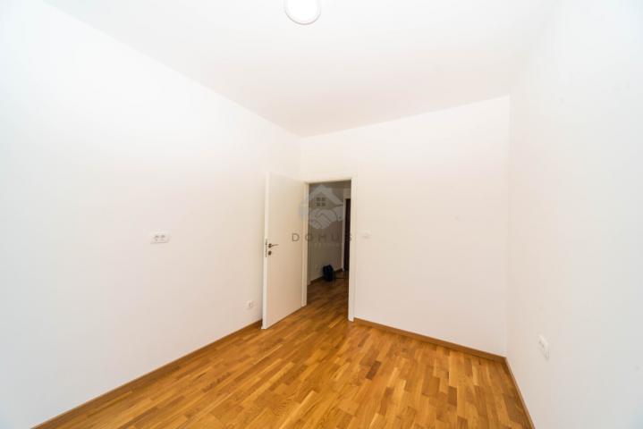 Jednosoban stan 43m2 + garaža, Zagorič - Podgorica
