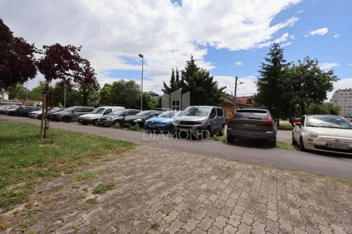 Ferenčica-poslovni prostor za najam na atraktivnoj lokaciji
