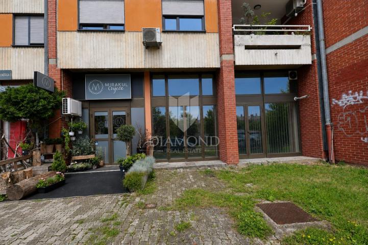 Ferenčica-poslovni prostor za najam na atraktivnoj lokaciji