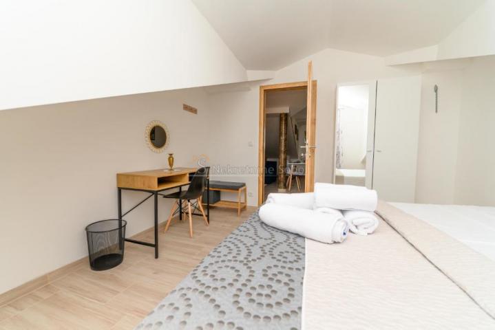 Miholašćica, Otok Cres - Kuća, 300 m2