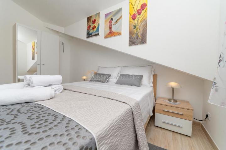 Miholašćica, Otok Cres - Kuća, 300 m2