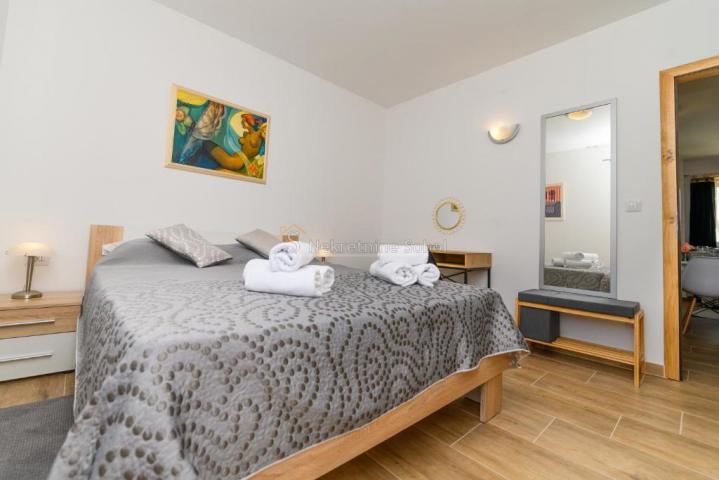 Miholašćica, Otok Cres - Kuća, 300 m2