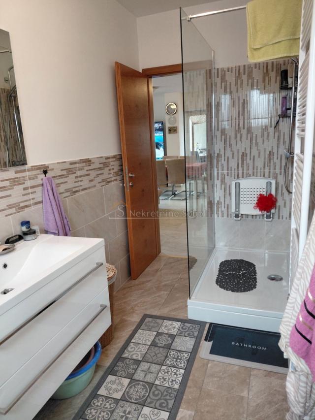 Miholašćica, Otok Cres - Kuća, 300 m2