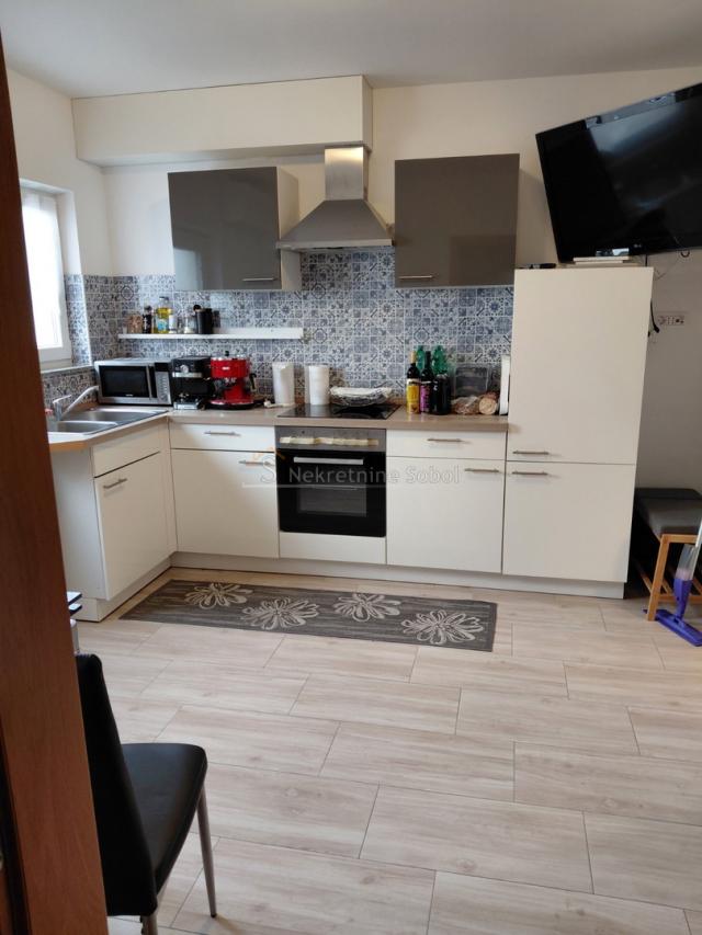 Miholašćica, Otok Cres - Kuća, 300 m2