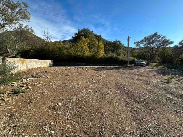 Plot for sale in Bar with a sea view
