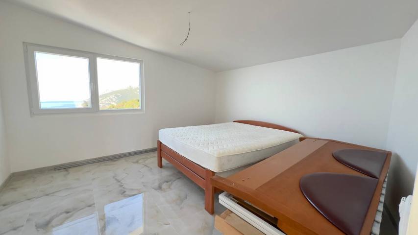 Apartments with panoramic sea views in Dobra Voda