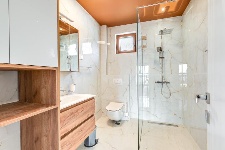 Apartments in a new complex in Tivat