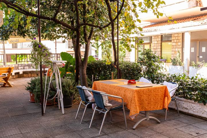 A restaurant in the center of Budva
