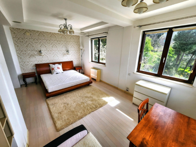Villa in Rustovo with 5 Bedrooms, 392 m²