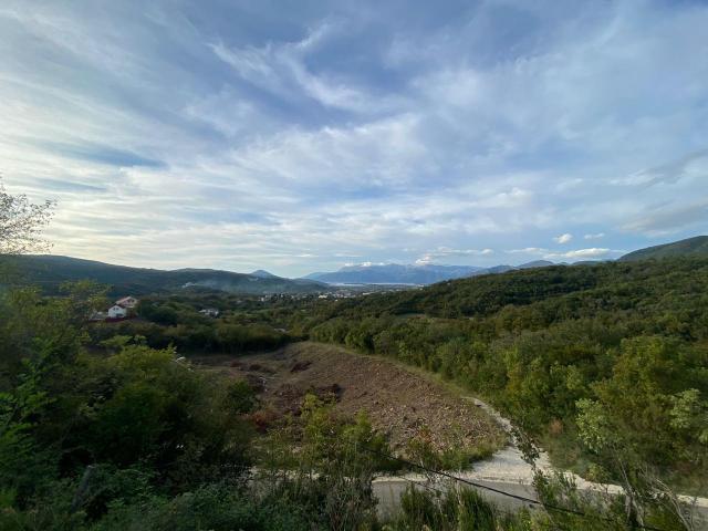 Land in Radanovići 506 m²