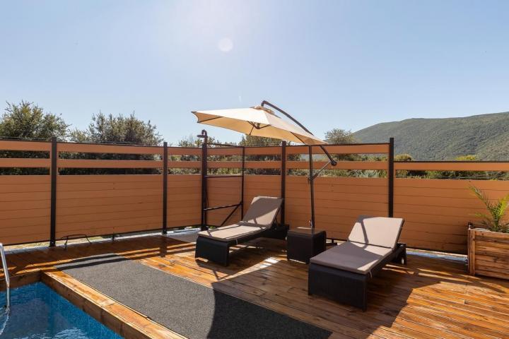 Luxury 52 sq. m. apartment with a swimming pool