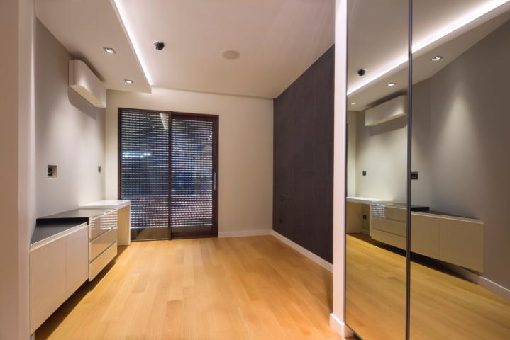 Luxurious two-bedroom apartment with designer interiors in the center of Budva