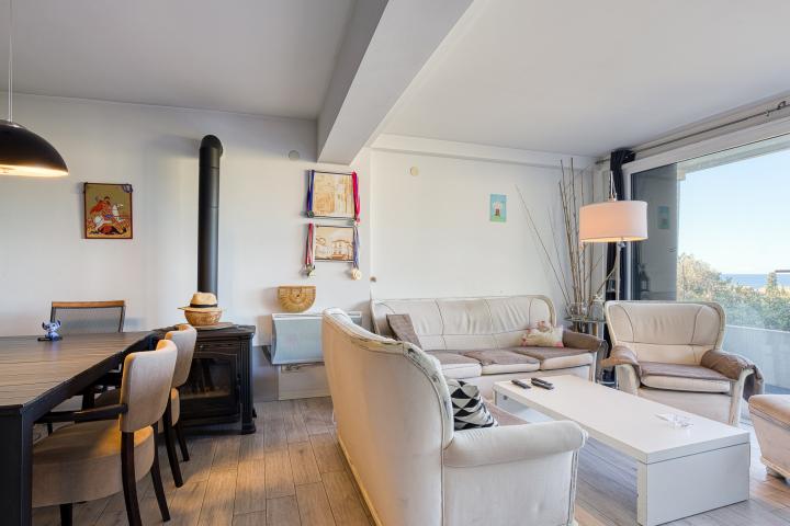 Duplex Apartment with Mediterranean Sea View in Petrovac, 104 m²