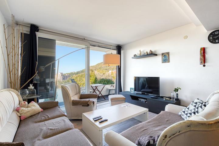 Duplex Apartment with Mediterranean Sea View in Petrovac, 104 m²