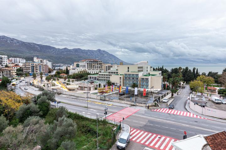 Complex in Bečići near the sea