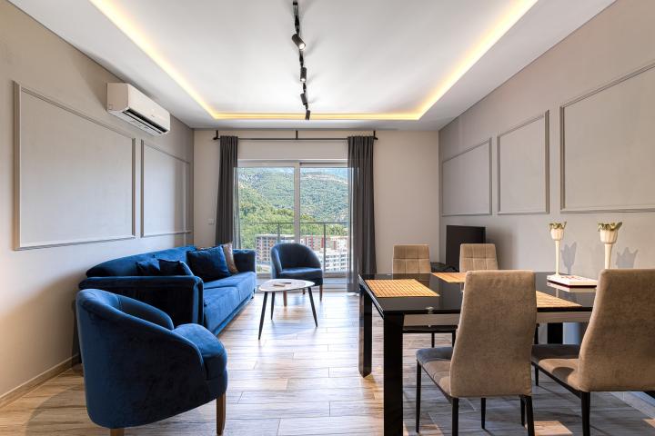 Luxury Penthouse in 5★ Resort with Rooftop Jacuzzi & Sunrise Views
