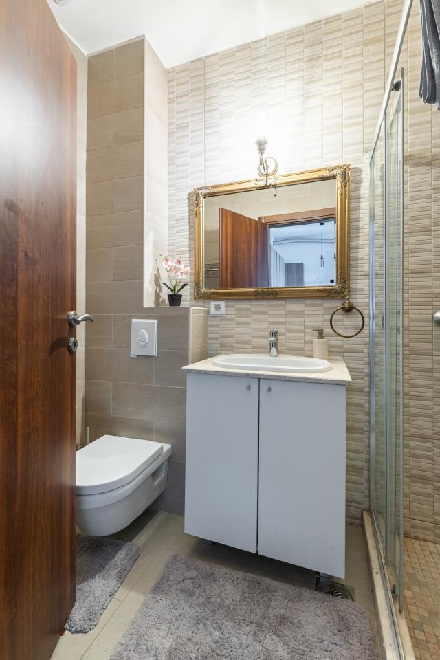 Spacious Apartment with Sea View in Tivat, Mažina Area
