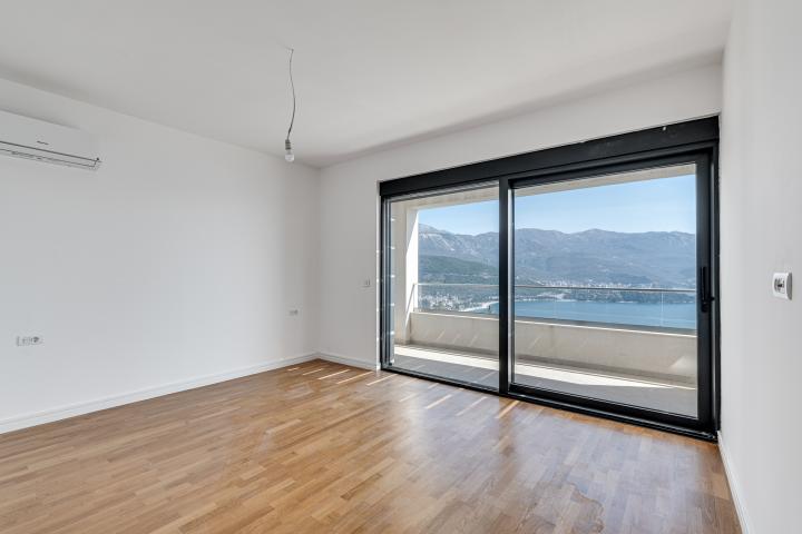 Luxury Newly Built Villa with Panoramic Sea Views – Budva